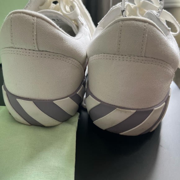 Off-White Canvas Sneakers - Picture 9 of 10